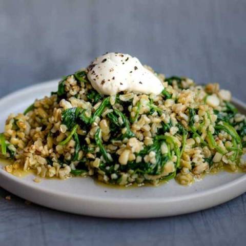Warm Freekeh Salad with Spinach and Egg